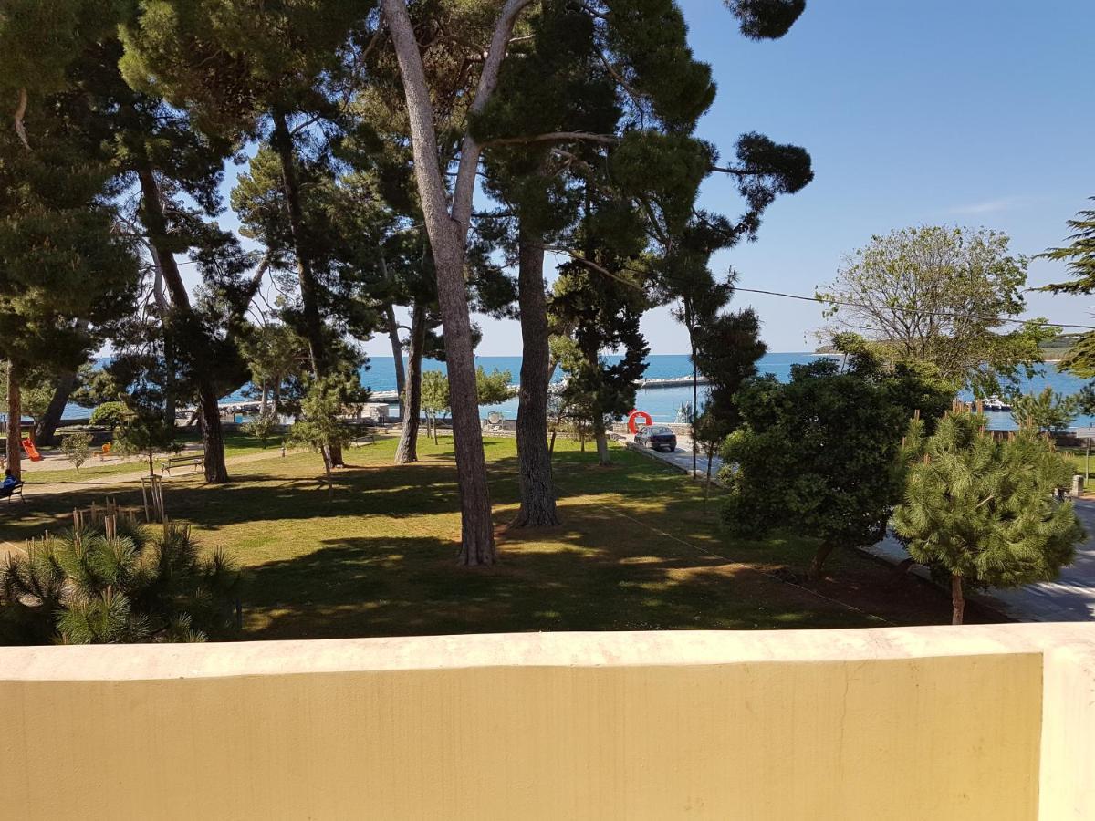 Emily Deluxe Superior 5 Star Studio Apartment, Your Piece Of Heaven With Sea & Park View Novigrad Istria المظهر الخارجي الصورة