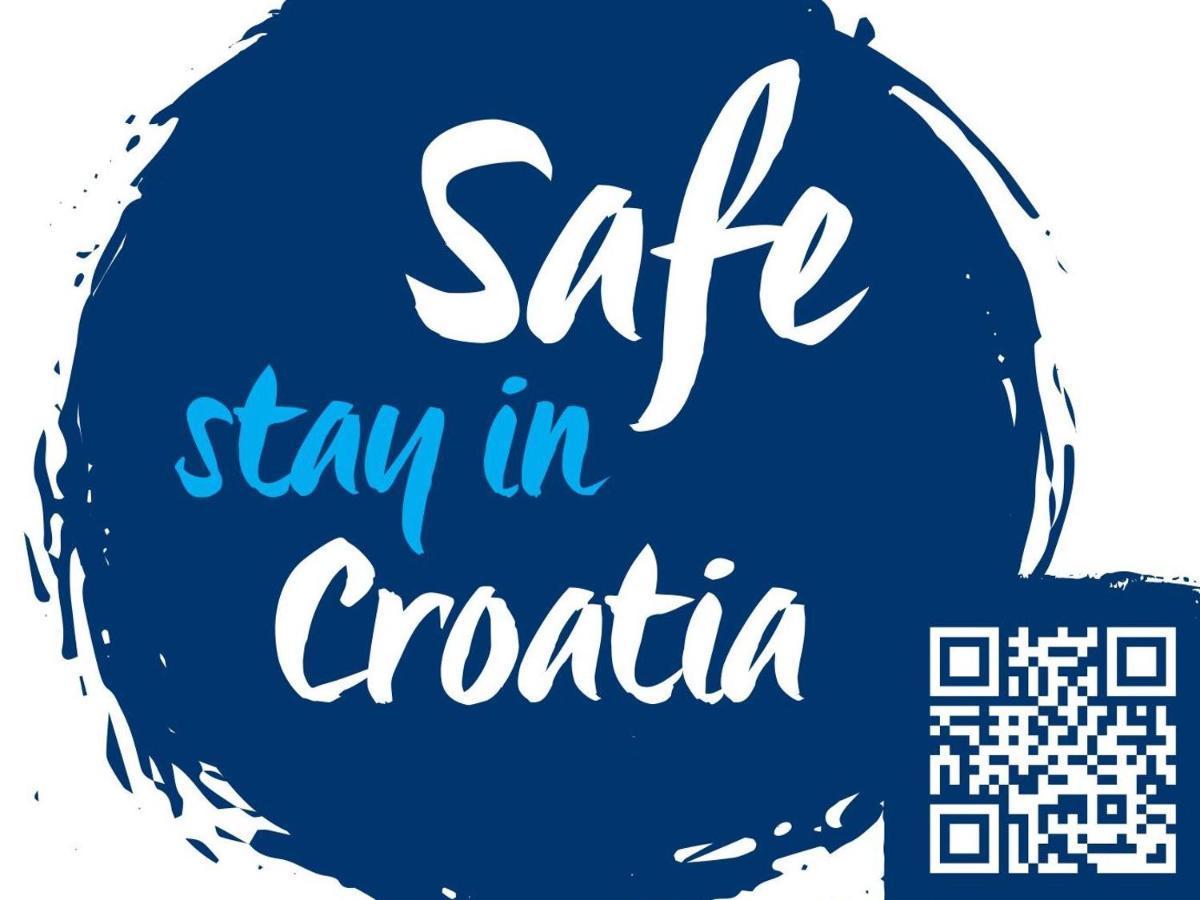 Emily Deluxe Superior 5 Star Studio Apartment, Your Piece Of Heaven With Sea & Park View Novigrad Istria المظهر الخارجي الصورة