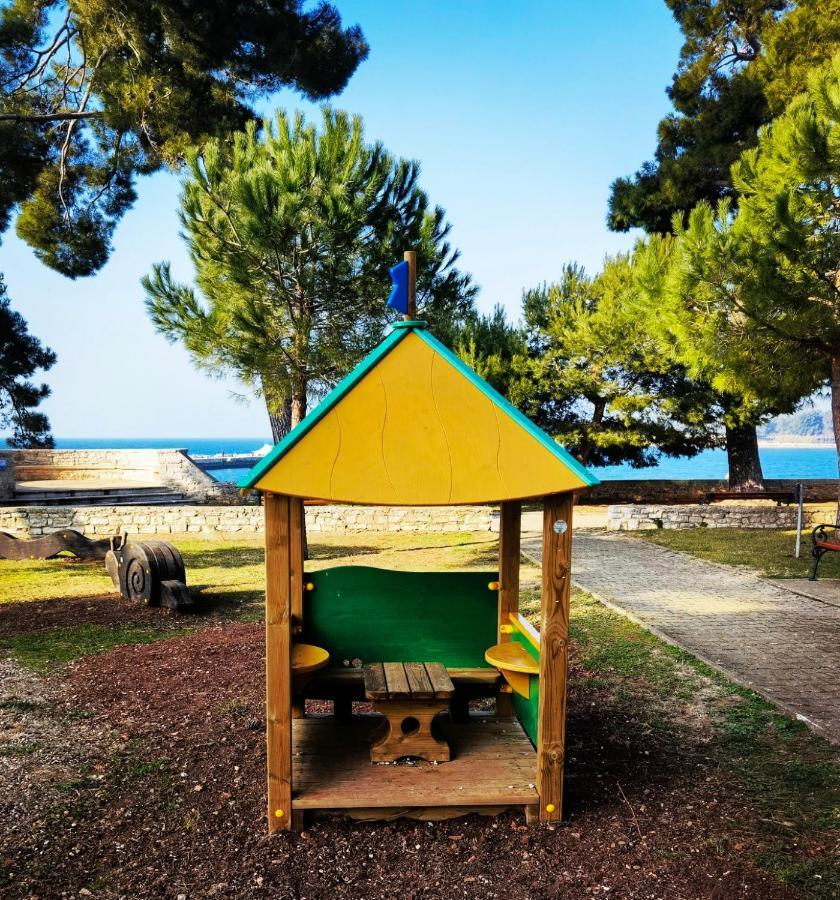 Emily Deluxe Superior 5 Star Studio Apartment, Your Piece Of Heaven With Sea & Park View Novigrad Istria المظهر الخارجي الصورة
