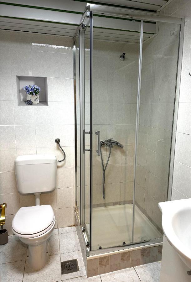 Emily Deluxe Superior 5 Star Studio Apartment, Your Piece Of Heaven With Sea & Park View Novigrad Istria المظهر الخارجي الصورة
